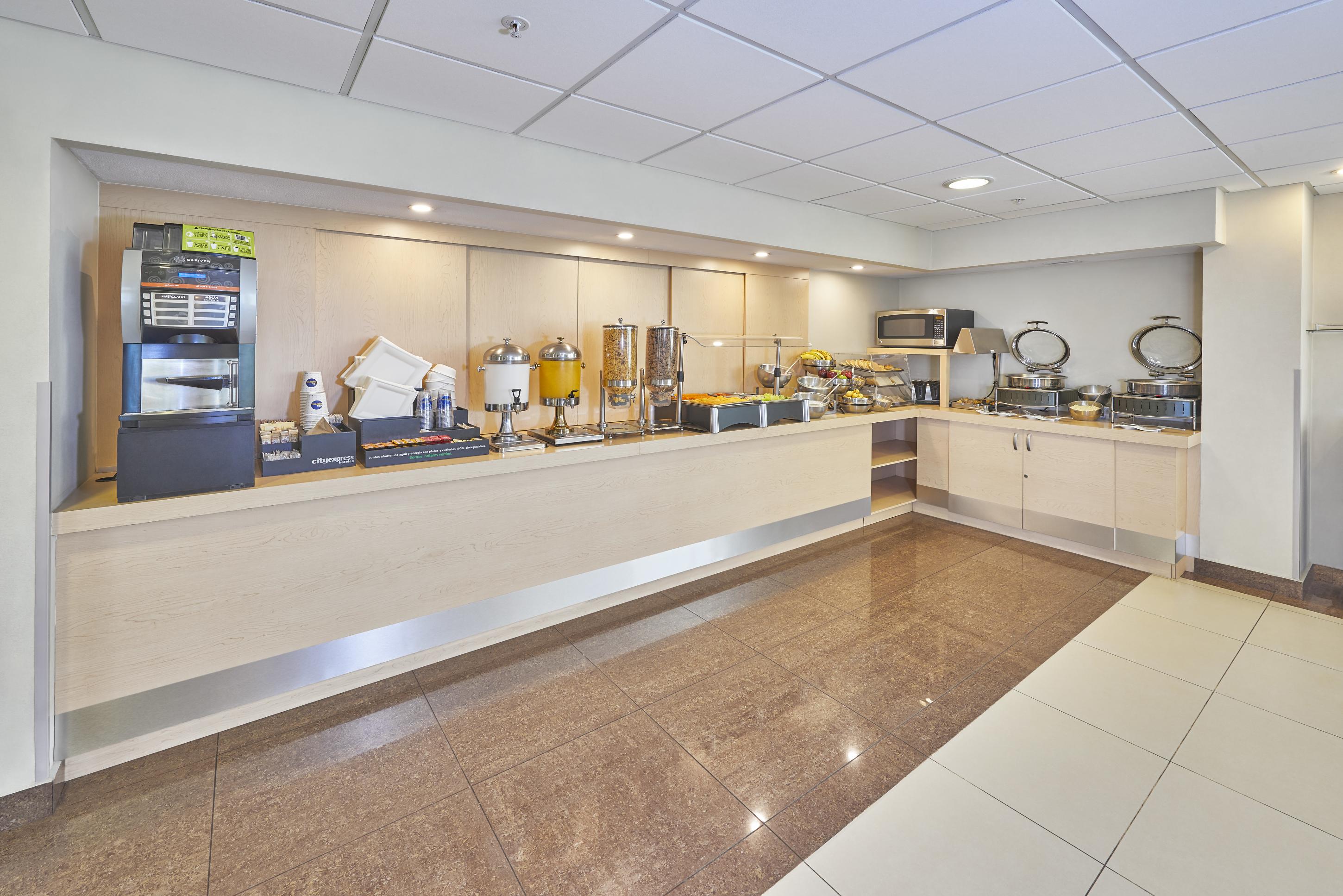 City Express By Marriott Aguascalientes Sur Exterior photo