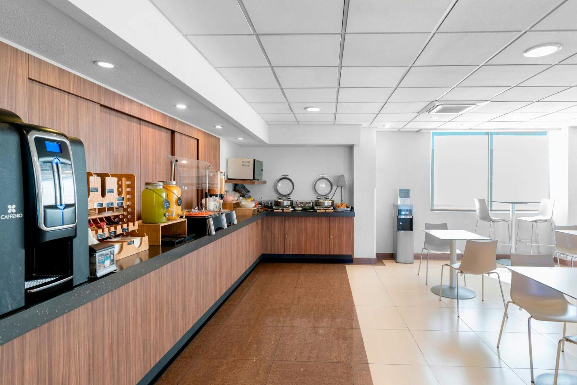 City Express By Marriott Aguascalientes Sur Exterior photo